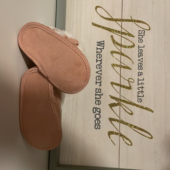 Lined Booties - Picture 2 of 3